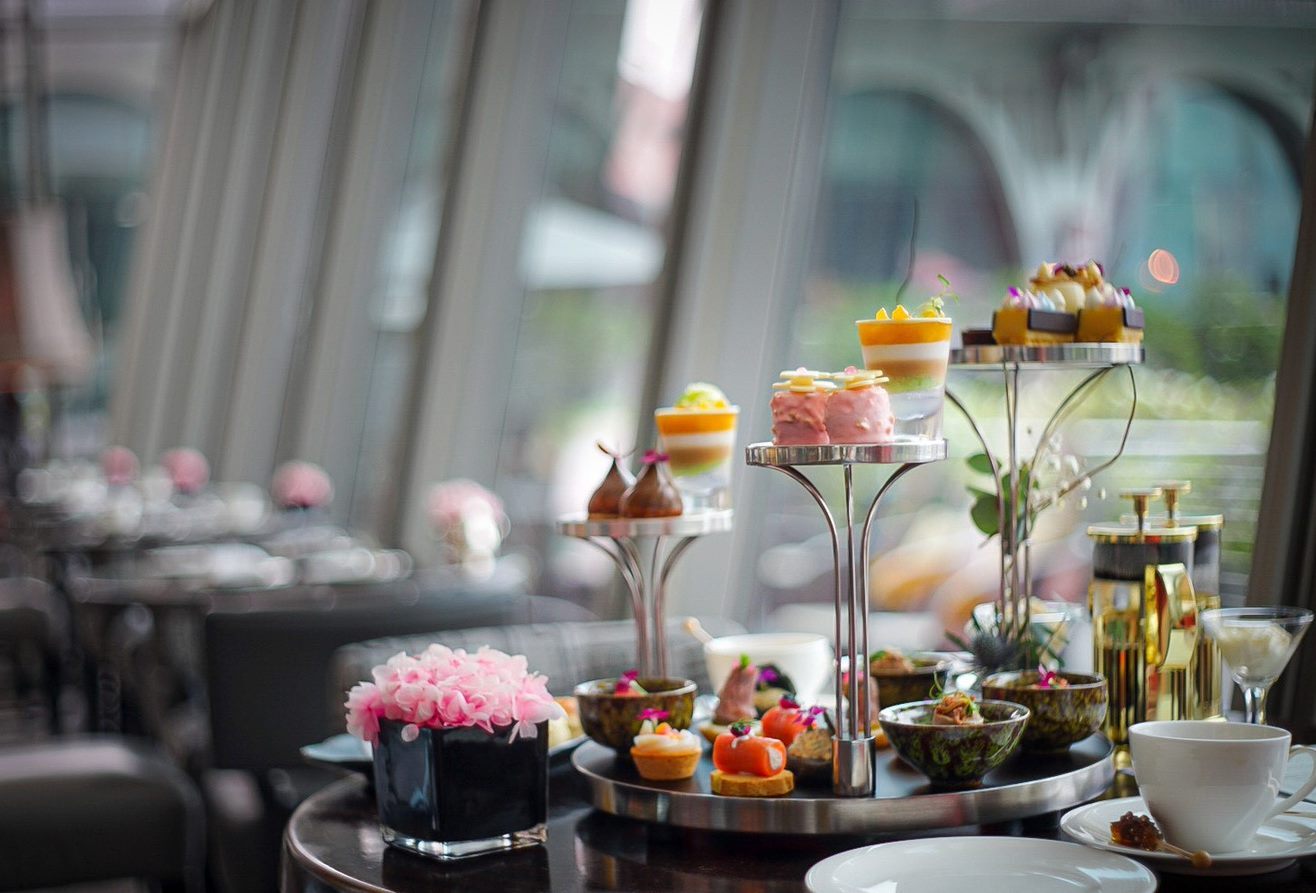 アフタヌーンティーをお楽しみください